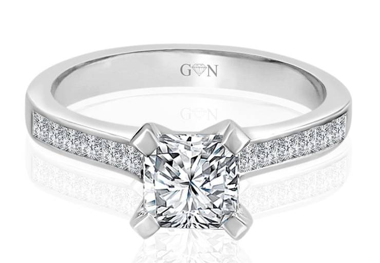 Ladies Multi Set Engagement Ring - R669 - GN Designer Jewellers