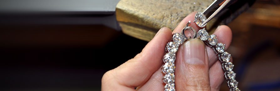 jewellers-bracelet.jpg